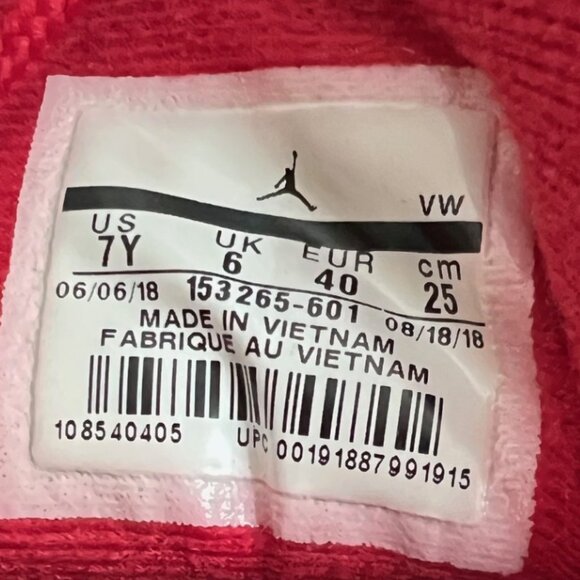 JORDAN 12 RETRO GYM RED HI-TOPS SNEAKERS RED 153265-601 7Y - Picture 5 of 6